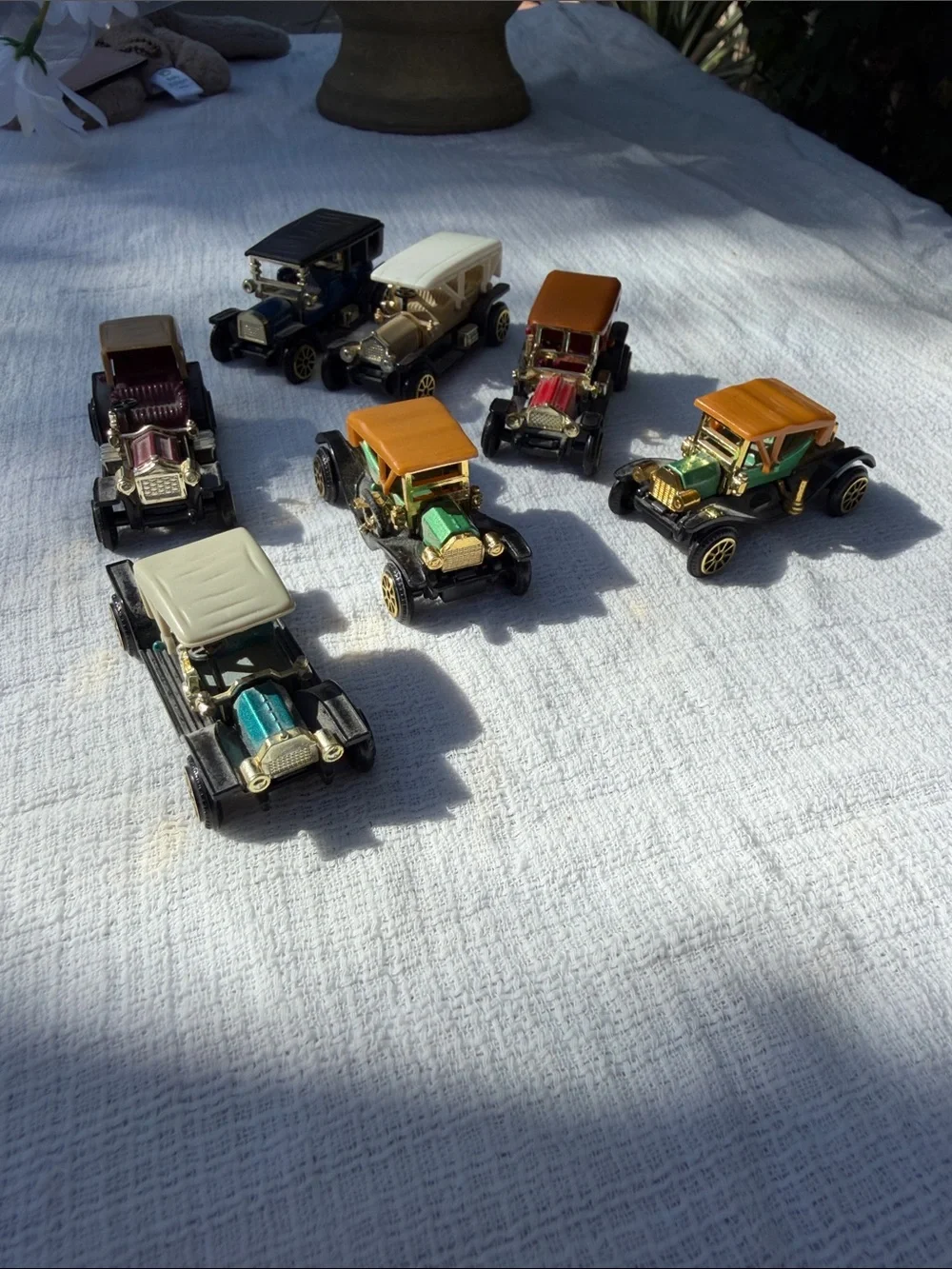 Vntg Mini Diecast Cars Ford.bundle of 7 cars.